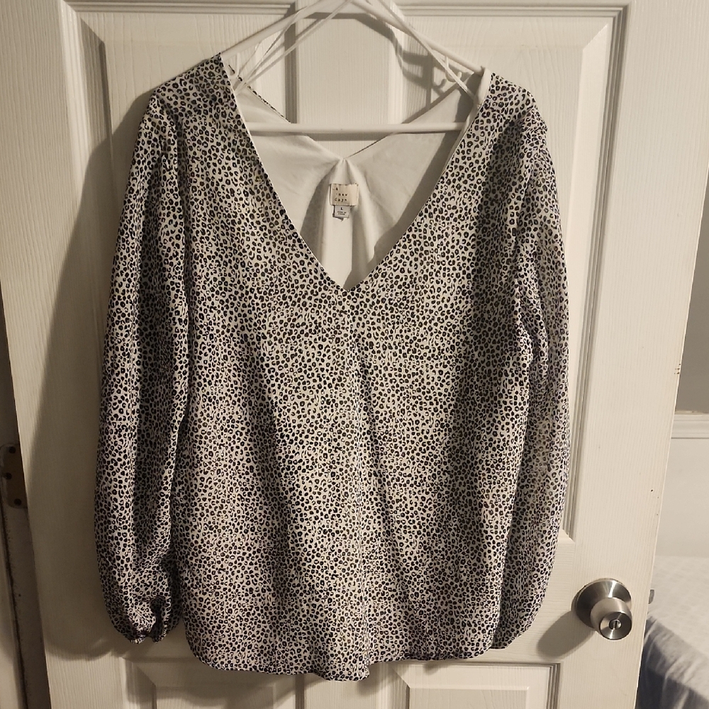 A New Day Black and White Tie Front Long Sleeve Blouse